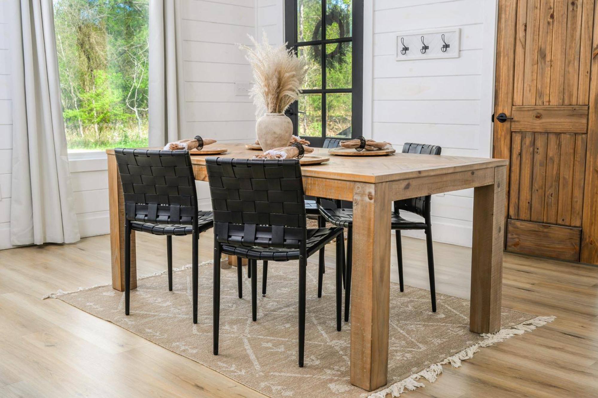 New Farmhouse-Chic Cabin With Hot Tub & Firepit Broken Bow Eksteriør billede